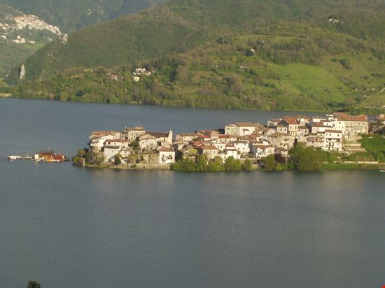 Colle di Tora Colle di Tora  